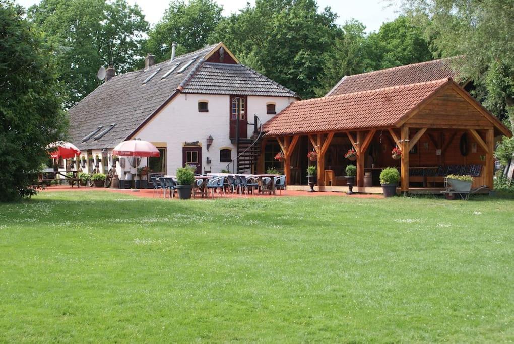 Вілла De Linde, Boerderij In Drenthe Voor 15 Tot 30 Personen Екстер'єр фото